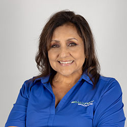 Sylvia Meza, Sales Assistant
